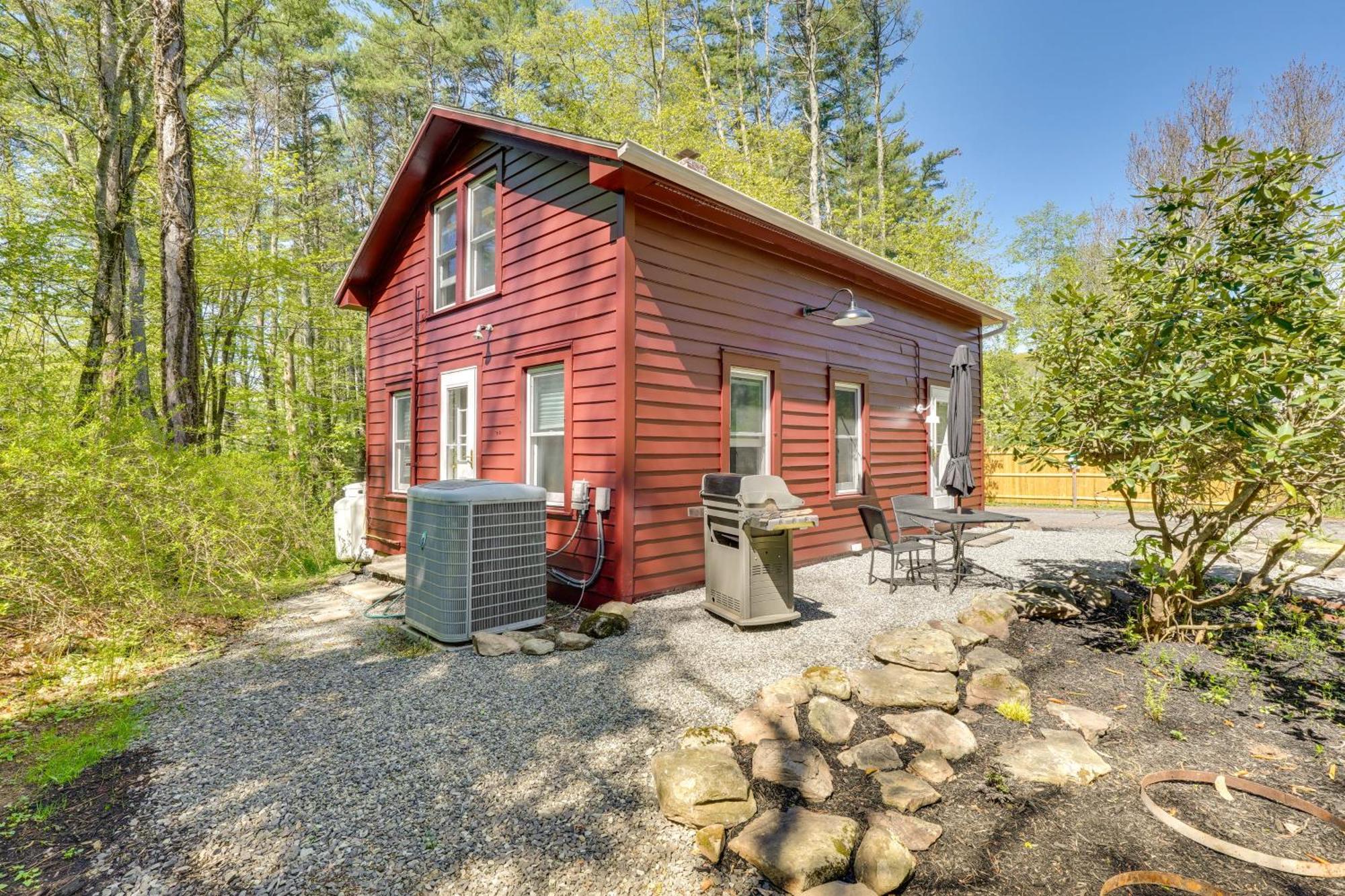 Updatedandpet-Friendly Cabin By Hikes And Woodstock! Bearsville エクステリア 写真
