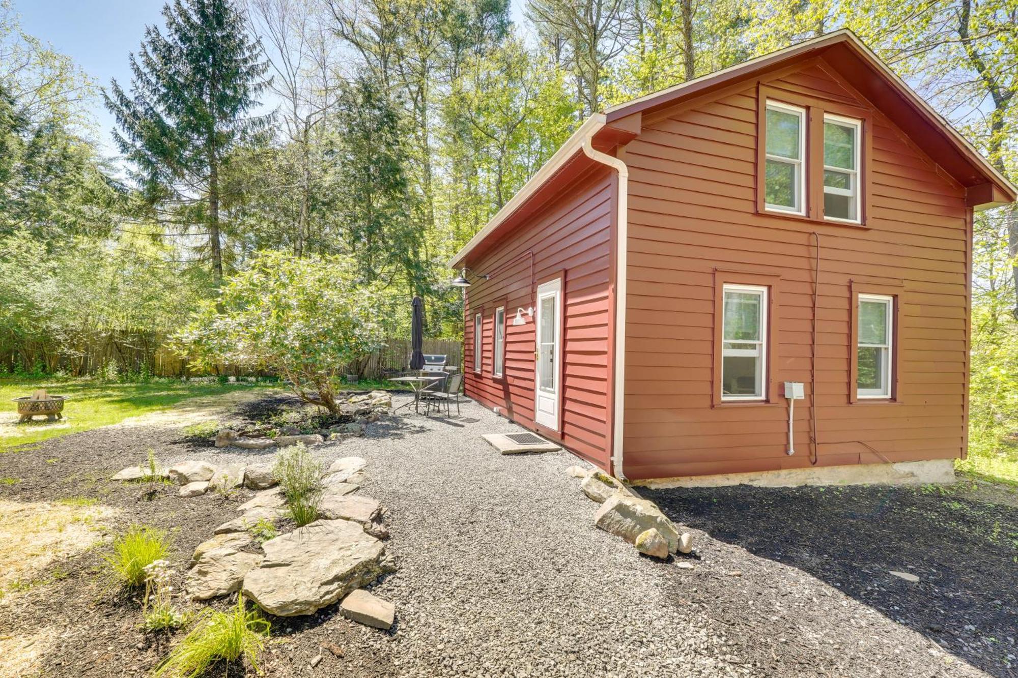 Updatedandpet-Friendly Cabin By Hikes And Woodstock! Bearsville エクステリア 写真